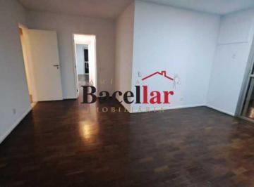 Apartamento · 120m² · 3 Quartos · 2 Vagas · Apartamento : Padrão / Residencial / Botafogo