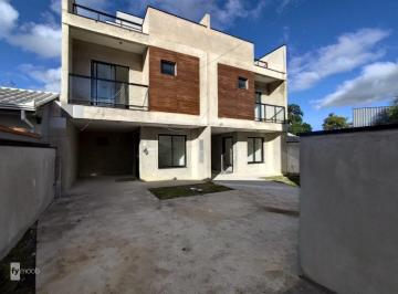 Casa · 140m² · 3 Quartos · 2 Vagas · Sobrado no Capão Raso, 03 quartos, sendo 01 suíte.