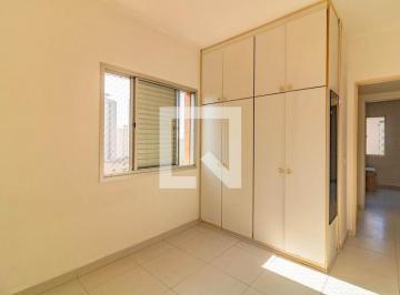 Sobre o imóvel: Apartamento bem localizado próximo ao metrô praça da árvore, doi · Apartamento à Venda - Chácara Inglesa, 3 Quartos, 70 m² - São Paulo
