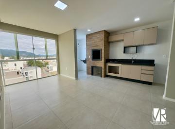 Foto 01 · Apartamento à venda em Camboriú-SC, bairro Areias: 2 quartos, 1 suíte, 1 sala, 1 banheiro, 1 vaga! C