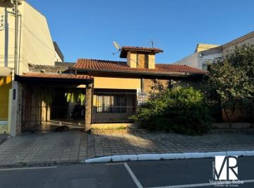 Foto 13 · Oportunidade: Casa à venda no Centro de Balneário Camboriú-SC, 3 quartos, 1 suíte, 2 salas, 2 banhei