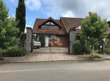 695646_is2D1o859To5M5727_695646682888aaeed2c.jpg · Magnífica residência, de Alto Padrão estilo  Enxaimel, 600 m² com vista para o Vale em Nova Petrópol
