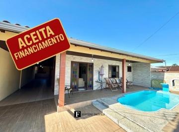 Casa · 222m² · 6 Quartos · 3 Vagas · Casa com piscina 6 dormitórios em Santa Terezinha