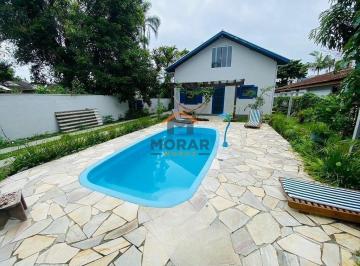 24388470_4.jpg · Casa faixa mar com piscina em Pontal do Sul