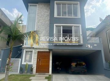 Casa · 200m² · 3 Quartos · 4 Vagas · Casa em Condomínio para Venda em Santana de Parnaíba, New Ville, 3 dormitórios, 1 suíte, 2 banheiros
