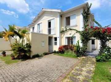 Casa · 264m² · 3 Quartos · 3 Vagas · Casa no condomínio Residencial Jardins para venda com 3 quartos, sendo 1 suíte, 264m²