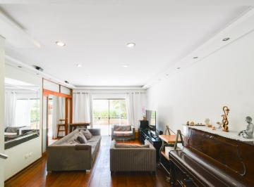 Casa · 216m² · 3 Quartos · 2 Vagas · Sobrado para venda com 3 quartos, sendo 2 suítes, 216m²