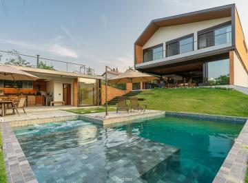Casa · 622m² · 4 Quartos · 3 Vagas · Casa no condomínio Residencial Recanto Das Palmas para venda com 4 quartos, sendo 4 suítes, 622m²