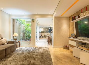 Casa · 300m² · 4 Quartos · 2 Vagas · Sobrado para venda com 4 quartos, sendo 3 suítes, 300m²
