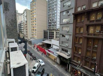 Comercial · 31m² · Sala Comercial em Centro Histórico