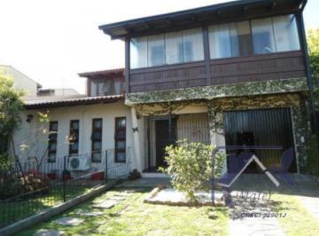 Casa · 199m² · 3 Quartos · 4 Vagas · Casa para Venda - 200m², 3 dormitórios, sendo 1 suites, 4 vagas - Guarujá