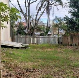 Terreno · 299m² · Terreno em Porto Alegre, no bairro Ipanema, à venda.