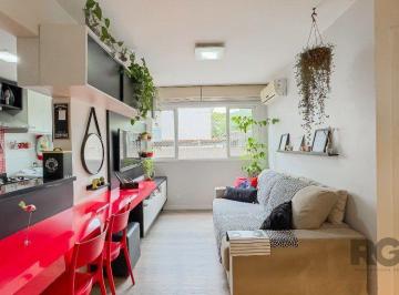 Apartamento · 57m² · 2 Quartos · 1 Vaga · Apartamento a venda no bairro Passo da Areia com dois dormitórios.