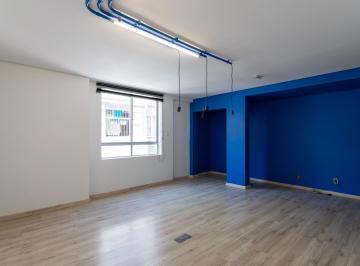 Comercial · 42m² · 6 Quartos · Andar inteiro de 214 m²