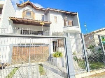 Casa · 250m² · 4 Quartos · 4 Vagas · Excelente casa de 300m² com 4 dormitórios no bairro Sarandi.