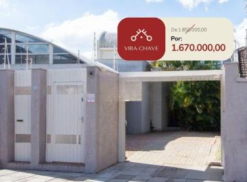 Casa · 285m² · 4 Quartos · 3 Vagas · Casa em Teresópolis