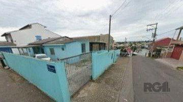Casa · 182m² · 4 Quartos · 3 Vagas · Casa espaçosa à venda no bairro Costa e Silva 4 dormitórios sendo 1 suíte.
