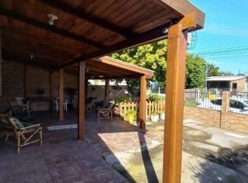 Casa · 300m² · 3 Quartos · 2 Vagas · OPORTUNIDADE DE NEGOCIO, CASA A VENDA NA ZONA SUL, BAIRRO LAMI