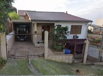 Casa · 205m² · 3 Quartos · 3 Vagas · Casa no bairro Santa Fé com 3 dormitórios e 3 vagas