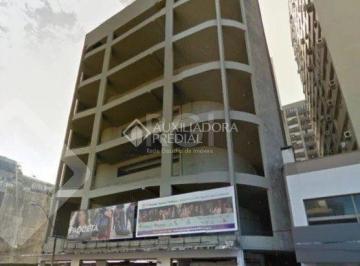 Comercial · 10m² · Vaga de Garagem em Centro Histórico