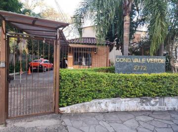 Casa · 50m² · 2 Quartos · 1 Vaga · Casa em condomínio fechado localizado no bairro Vila Nova.