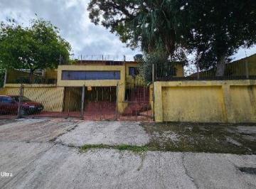 Casa · 1133m² · 3 Quartos · 3 Vagas · Casa em Porto Alegre, no bairro Belém Novo, com 3 dormitório(s), e 3 banheiros, à venda.