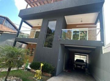 Casa · 479m² · 5 Quartos · 4 Vagas · Casa em Lomba do Pinheiro