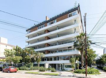 Apartamento · 230m² · 3 Quartos · 3 Vagas · Apartamento em Menino Deus