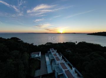 Casa · 343m² · 3 Quartos · 3 Vagas · CASA EM CONDOMINIO, 3 DORMITÓRIOS, 3 SUÍTES, NO BAIRRO PEDRA REDONDA, POA/RS.