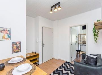 Apartamento · 32m² · 1 Quarto · Excelente apartamento de 33m² com 1 dormitório.