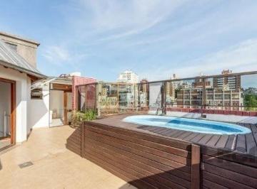 Apartamento · 207m² · 2 Quartos · 2 Vagas · Cobertura no bairro Petrópolis de 2 dormitórios 2 vagas e piscina