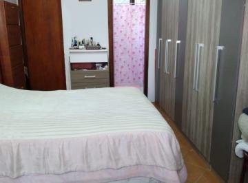 Casa de 2 quartos, Porto Alegre · Casa para Venda - 120m², 2 dormitórios, 2 vagas - Jardim Floresta