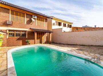 Casa · 198m² · 3 Quartos · 3 Vagas · Casa sobrado na zona norte de 3 dormitórios 3 vagas e piscina
