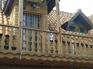 Casa · 24m² · 1 Quarto · 1 Vaga · Sobrado para Venda - 24.4m², 1 dormitório, 1 vaga - Glória, Porto Alegre