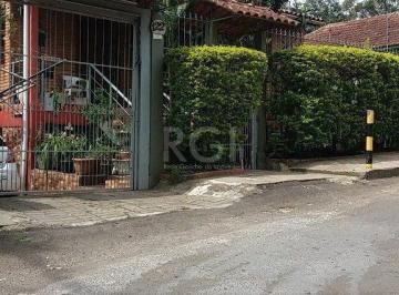 Casa · 228m² · 3 Quartos · 3 Vagas · Casa para Venda - 228m², 3 dormitórios, 3 vagas - Teresópolis