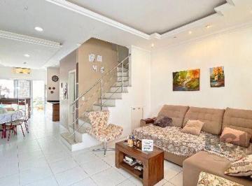 Casa · 189m² · 3 Quartos · 2 Vagas · Casa em Condomínio em Vila Nova