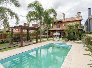 Casa · 385m² · 4 Quartos · 4 Vagas · Casa em Condomínio em Terraville