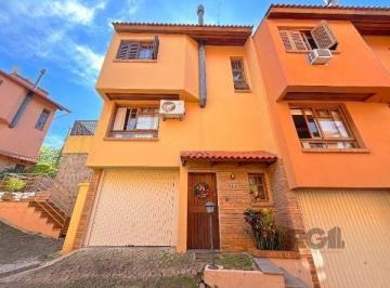 Casa · 153m² · 3 Quartos · 1 Vaga · Sobrado Exclusivo no Altos do Ipê – 154m² de puro potencial.