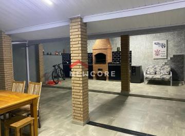 Casa · 220m² · 3 Quartos · 2 Vagas · Casa em  Rua Ondina Ortiz Amadei Beringhs - Parque São Cristóvão - Taubaté/SP