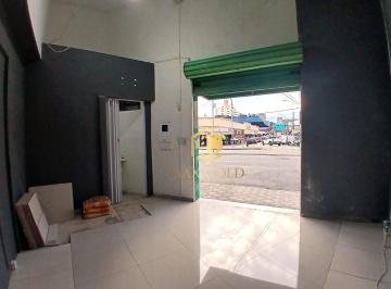 Comercial · 15m² · Ponto em Centro, Taubaté/SP de 15m² para locação R$ 2.500,00/mes