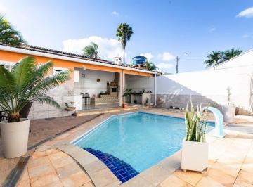 Casa · 380m² · 5 Quartos · 4 Vagas · ARNIQUEIRA - CASA COM HABITE-SE