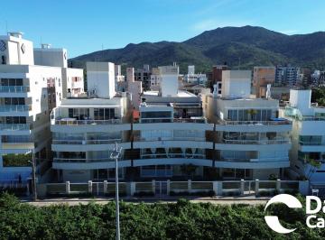 Apartamento · 108m² · 3 Quartos · 2 Vagas · Apartamento Alto Padrão Frente mar na Praia de Palmas, Governador Celso Ramos/SC