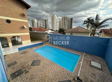 Casa · 300m² · 3 Quartos · 4 Vagas · Casa  a venda com 3 quartos sendo 2 suites no  Bairro Jardim Esplanada