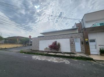 Casa de 4 quartos, São Luís · Casa no São Francisco