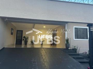 Casa · 330m² · 4 Quartos · 4 Vagas · Sobrado à Venda no Setor Nova Suiça – 4 Quartos, Piscina e Localização Privilegiada