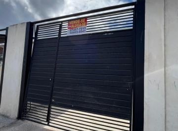 Casa de 2 quartos, Caraguatatuba · Oportunidade! Sobrado à venda no Massaguaçu