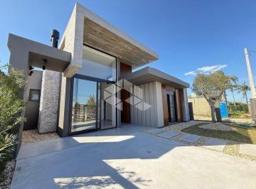 Casa · 177m² · 4 Quartos · Viva o melhor do litoral gaúcho, casa com 4 suítes na praia de Rainha do Mar, Xangri-lá!