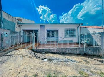 Foto 01 · Casa, Jardim America, Alfenas, MG