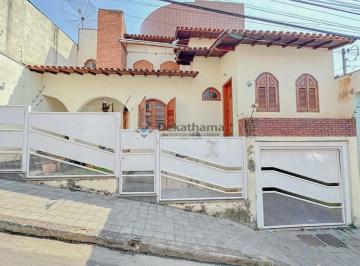 Foto 01 · Casa, Centro, Alfenas, MG