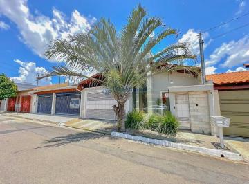 Foto 01 · Casa, Residencial Oliveira, Alfenas, MG
